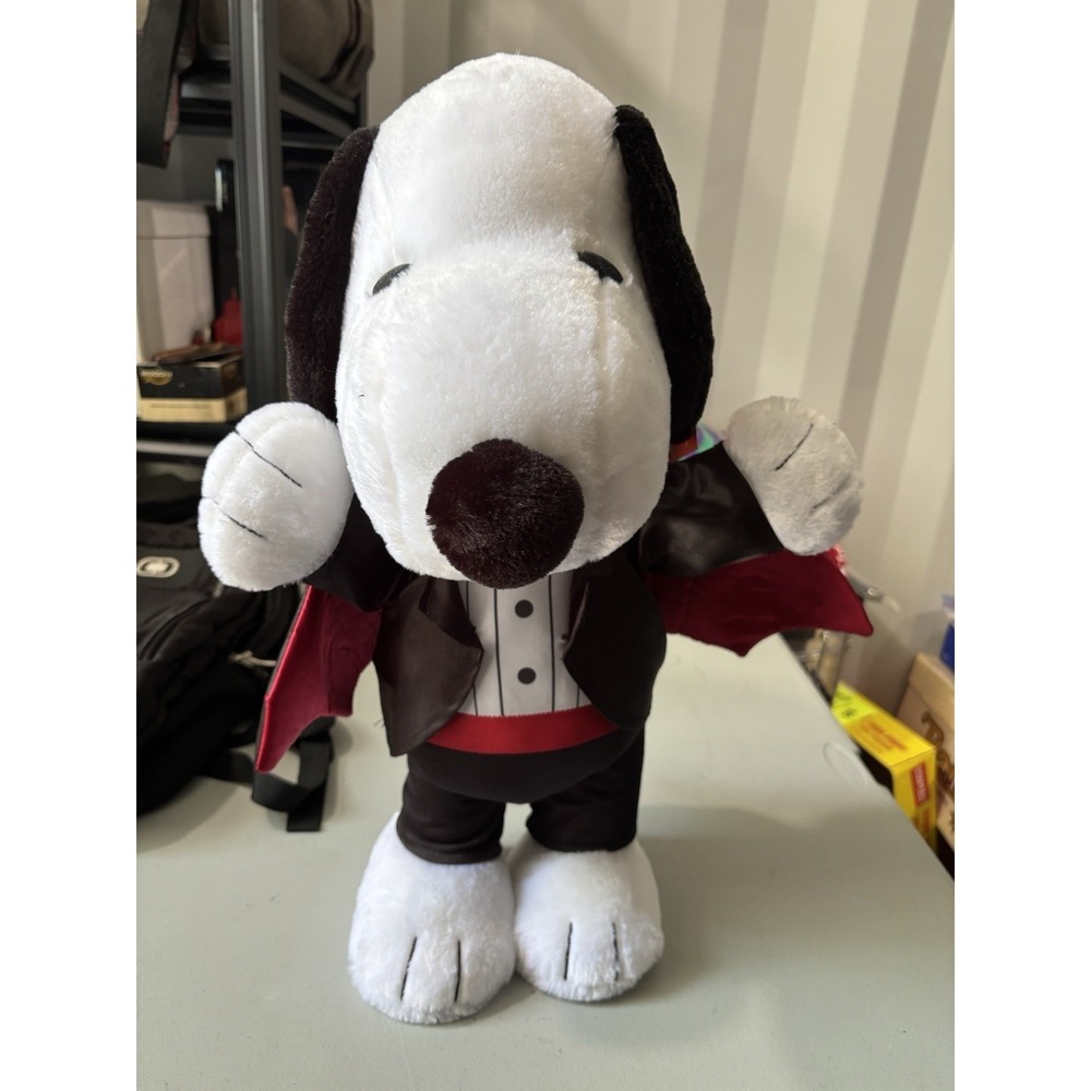 Gemmy Snoopy Porch Sitter‎ Door Greeter Halloween Vampire Dracula 21" NWT